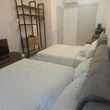 Appartement Sky Trees 4 Guests High Floor Smart Tv Garden View A1801 à Johor Bahru Extérieur photo