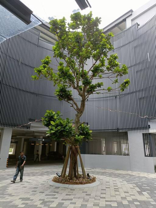 Appartement Sky Trees 4 Guests High Floor Smart Tv Garden View A1801 à Johor Bahru Extérieur photo