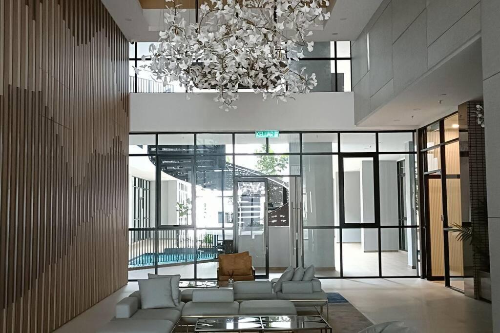 Appartement Sky Trees 4 Guests High Floor Smart Tv Garden View A1801 à Johor Bahru Extérieur photo