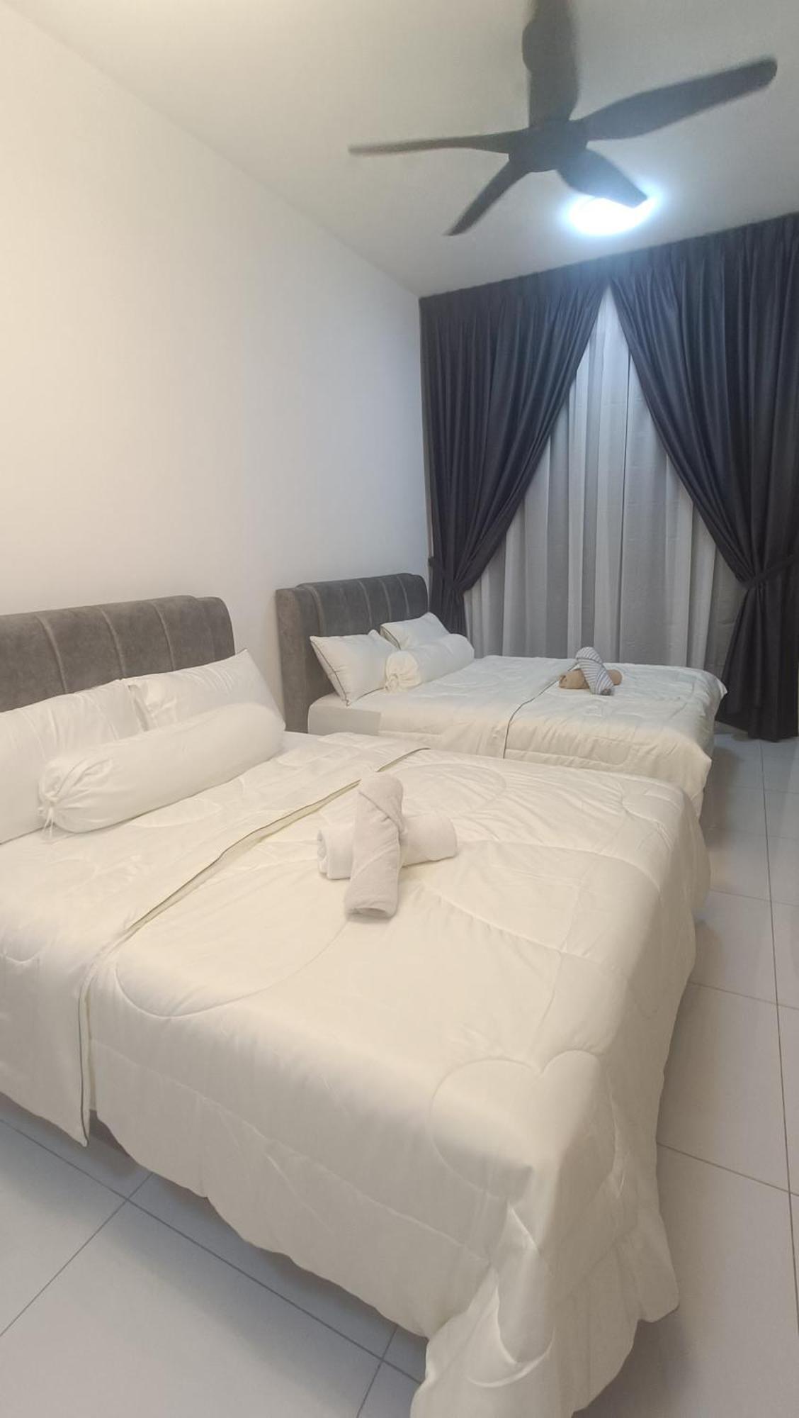 Appartement Sky Trees 4 Guests High Floor Smart Tv Garden View A1801 à Johor Bahru Extérieur photo